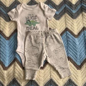Baby boy NB matching dinosaur outfit